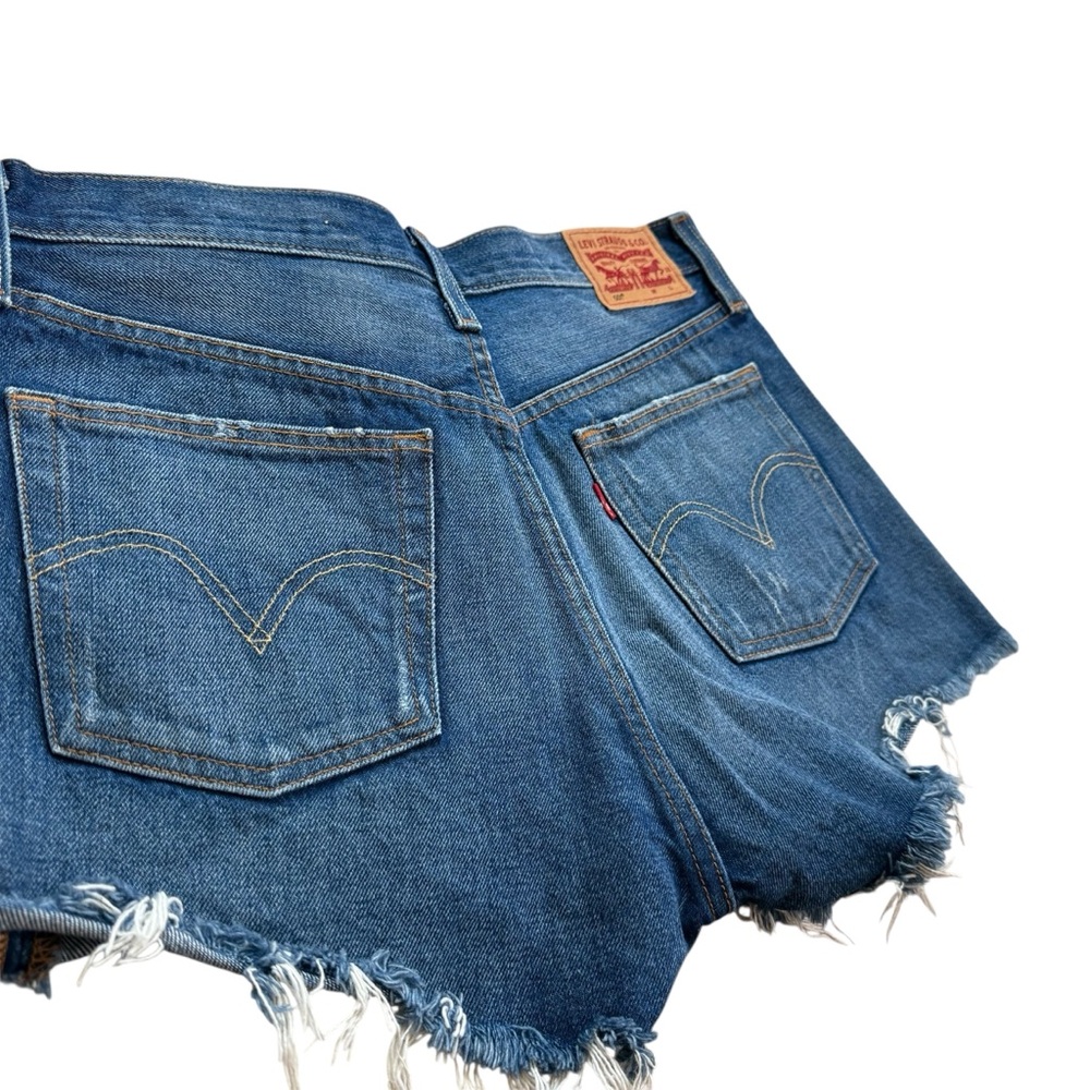 Levi’s Distressed Denim 501 shorts | W29 - Picture 5 of 8